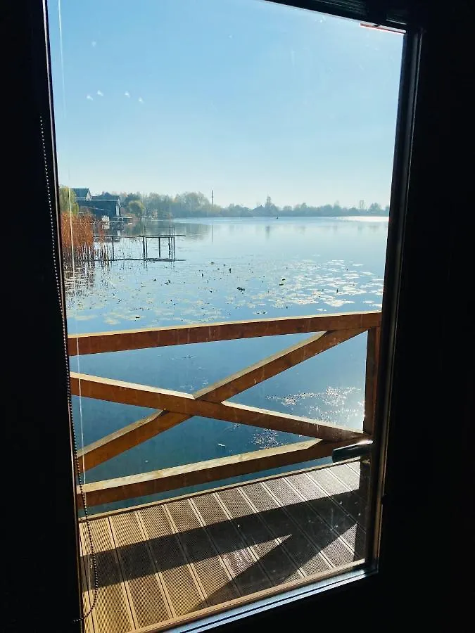 Domik na Ozere Villa Kijev Ukrajna